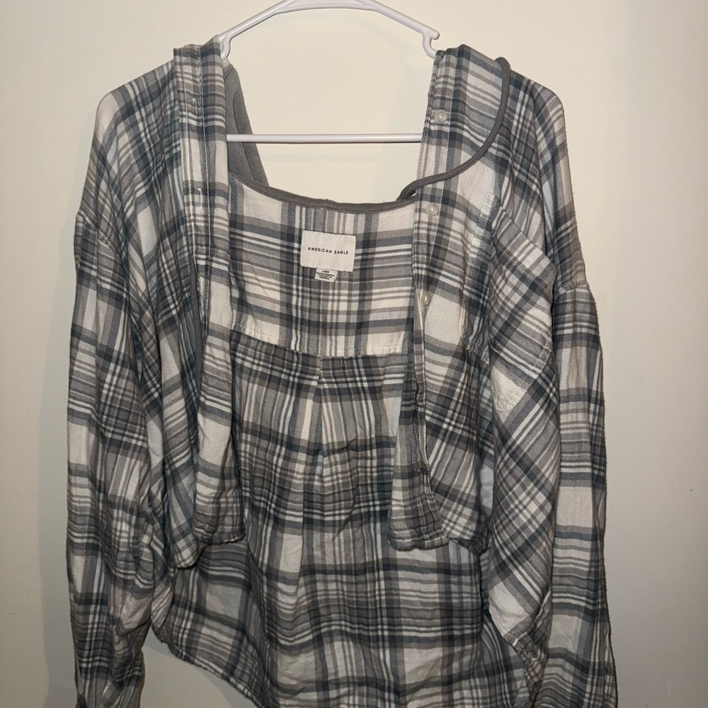American Eagle Gray Plaid Shirt